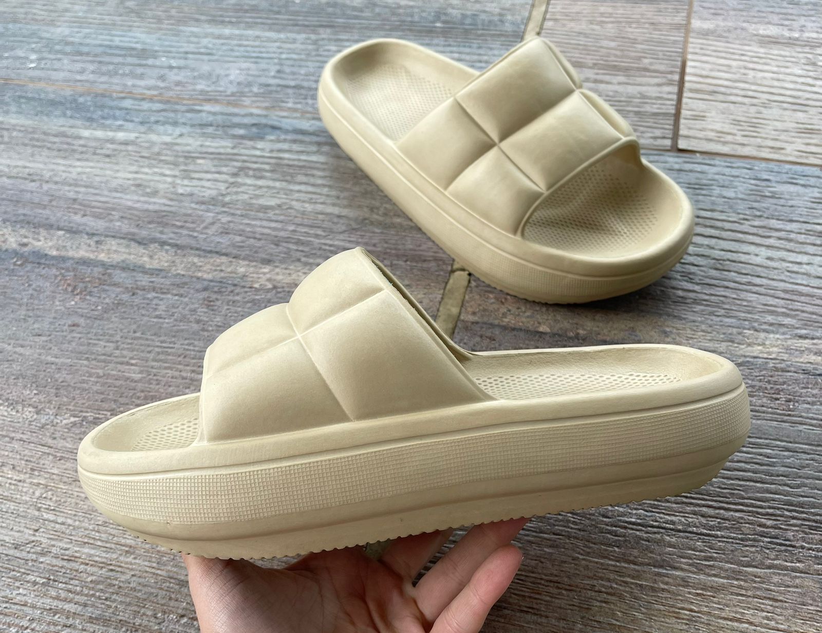 Gray helmet for bikers